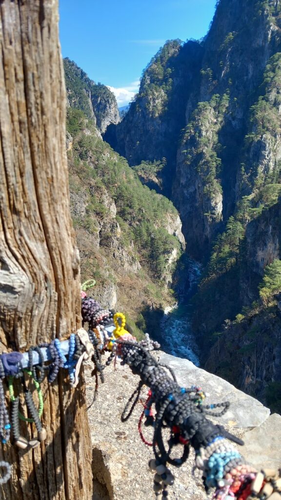 randonnée dans le géoparc Vikos-Aoos
