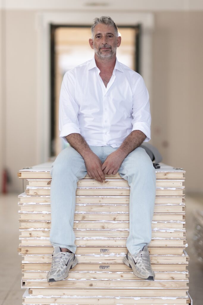 Antonis Kourkoulos Directeur Art Athina 2025 @Natalia Tsoukalá